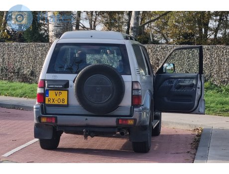 VP-RX-08, Toyota Land Cruiser Prado