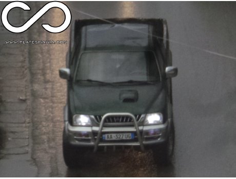 AA 327 UG, Mitsubishi L200