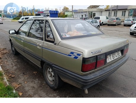 T 874 BE, Renault 21