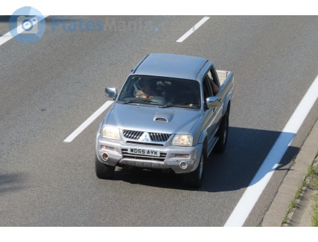 WD55 AYK, Mitsubishi L200