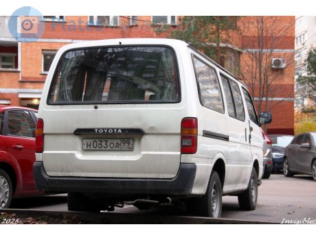 н033оа99, Toyota HiAce