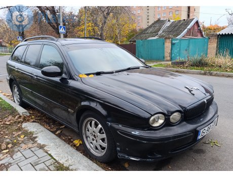 IS 99 EIN, Jaguar X-Type