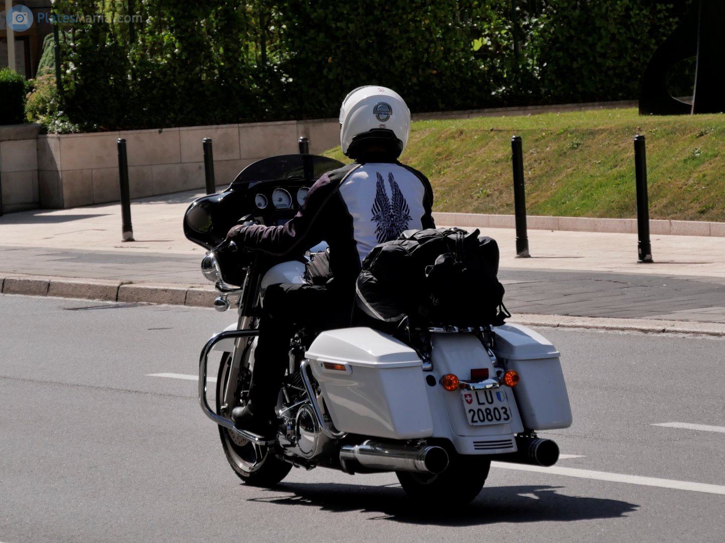 LU 20803, Harley-Davidson FL 