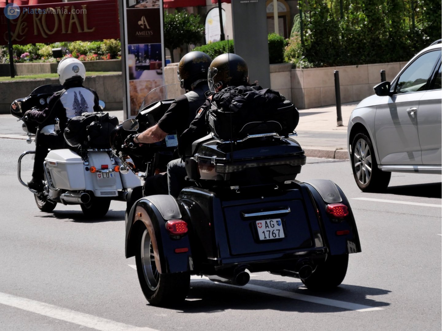 AG 1767, Harley-Davidson FL 