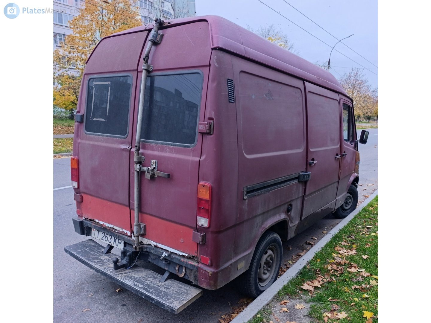 T 263 KP, Mercedes-Benz T1 1st gen (601/602/611), 1976–1996