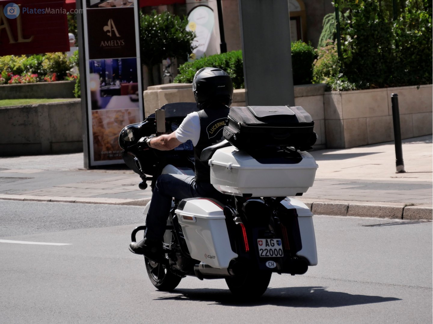 AG 22000, Harley-Davidson FL 