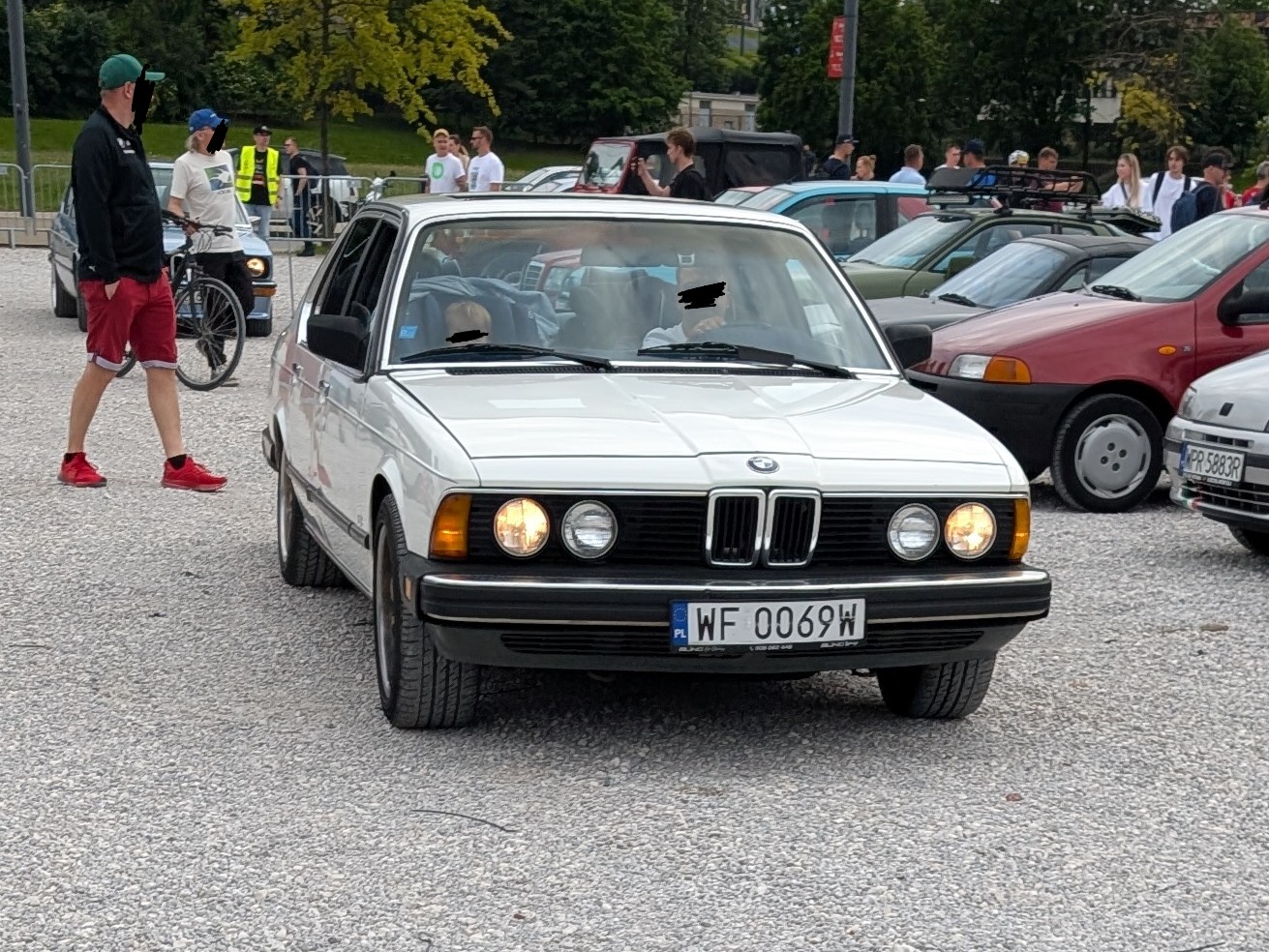 WF 0069W, BMW 7 Series 1st gen (E23), 1977–1987