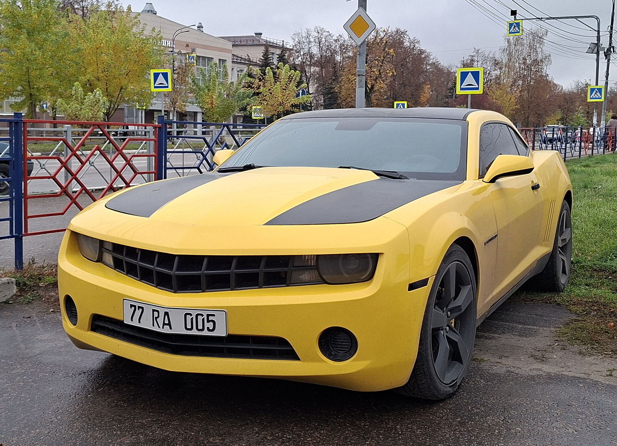 77 RA 005, Chevrolet Camaro 5th gen Coupé (Zeta I), 2009–2013