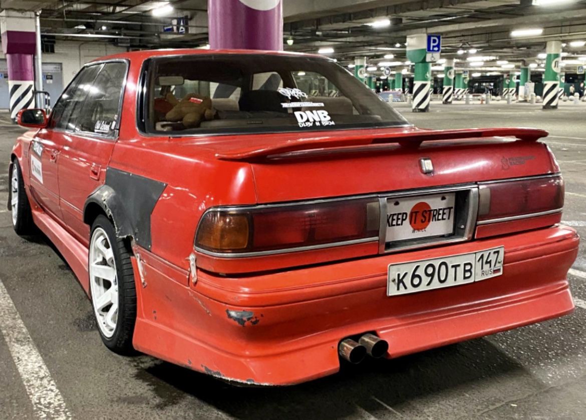 к 690 тв 147, Toyota Mark II 6th gen Hardtop (X80), 1988–1992