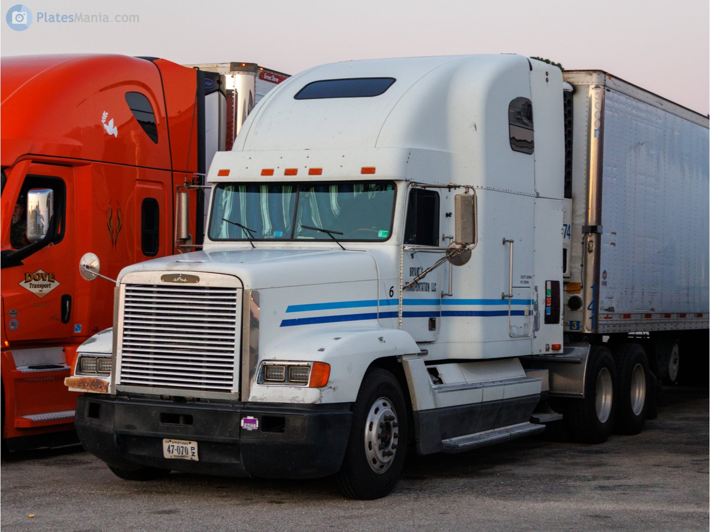 47-070 P/Z, Freightliner FLD 