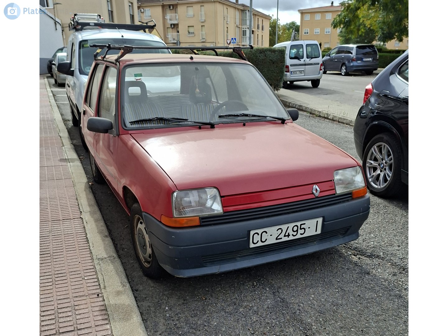CC 2495 I, Renault 5 2nd gen Supercinq 5-door Hatch (B40), 1984–1996