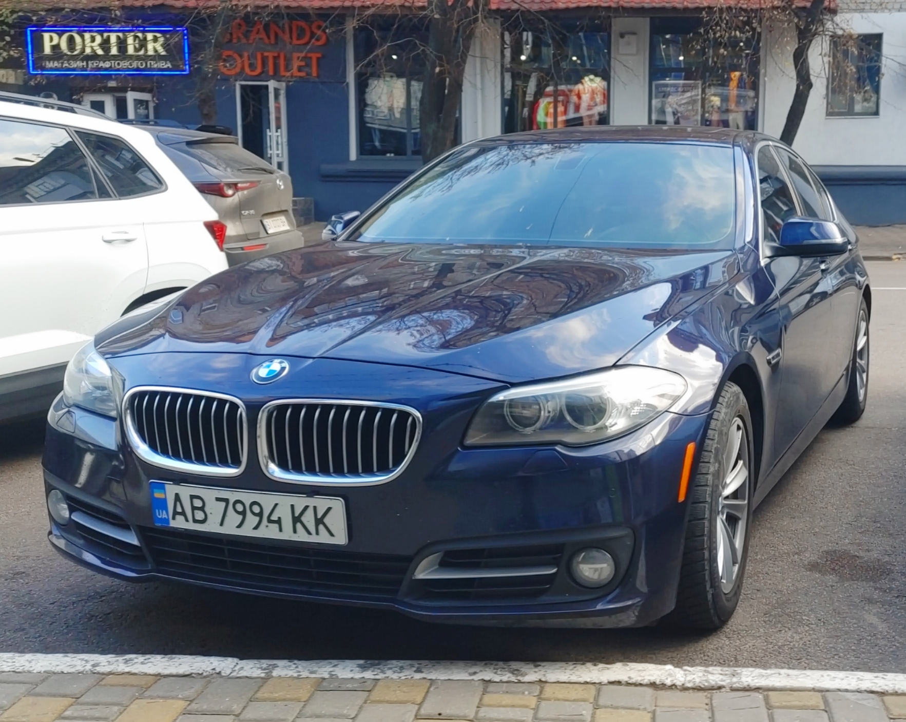 AB 7994 KK, BMW 5 Series 6th gen Sedan (F10/F18), 2010–2017