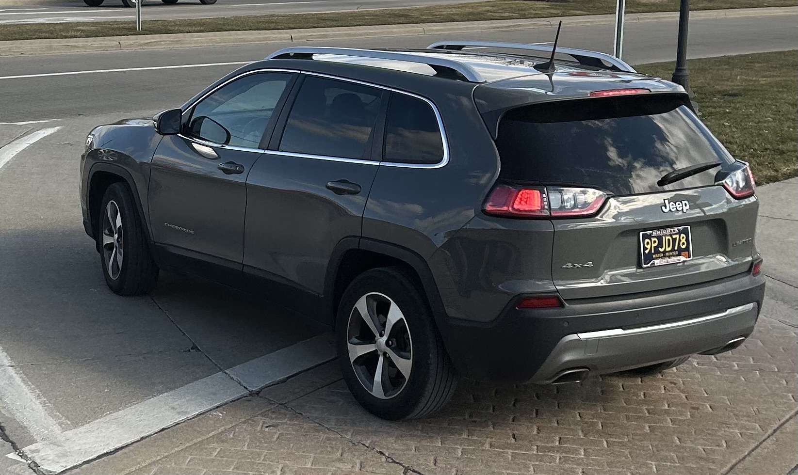 9PJD78, Jeep Cherokee 5th gen (KL), facelift, 2018–2023