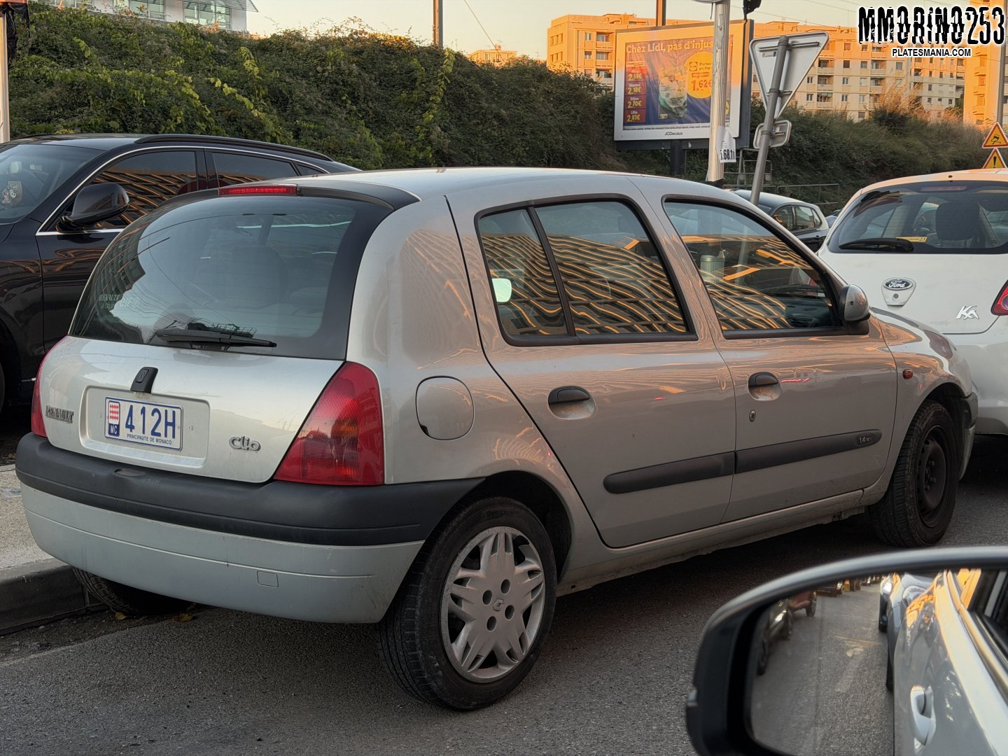 412H, Renault Clio 2nd gen 5-door Hatch (B65), 1998–2001 (–2003 for LATAM-market)