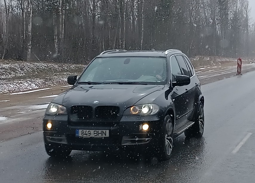 849 BHN, BMW X5 2nd gen (E70), 2007–2013