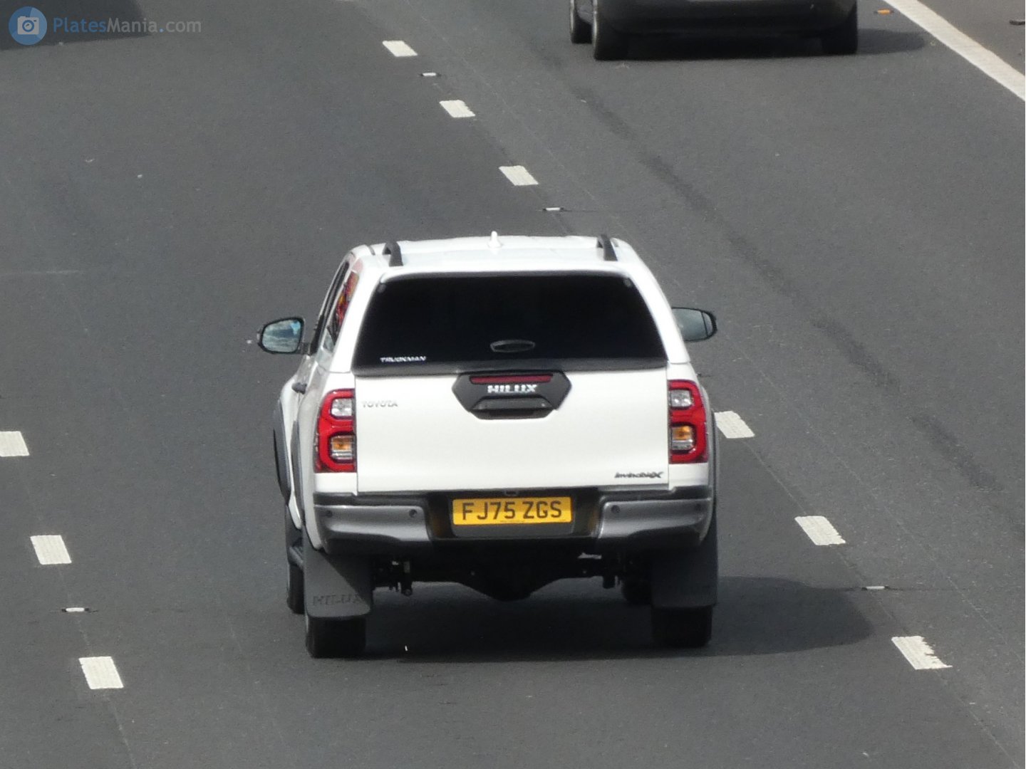 FJ75ZGS, Toyota Hilux 8th gen (AN120/AN130), 2015–