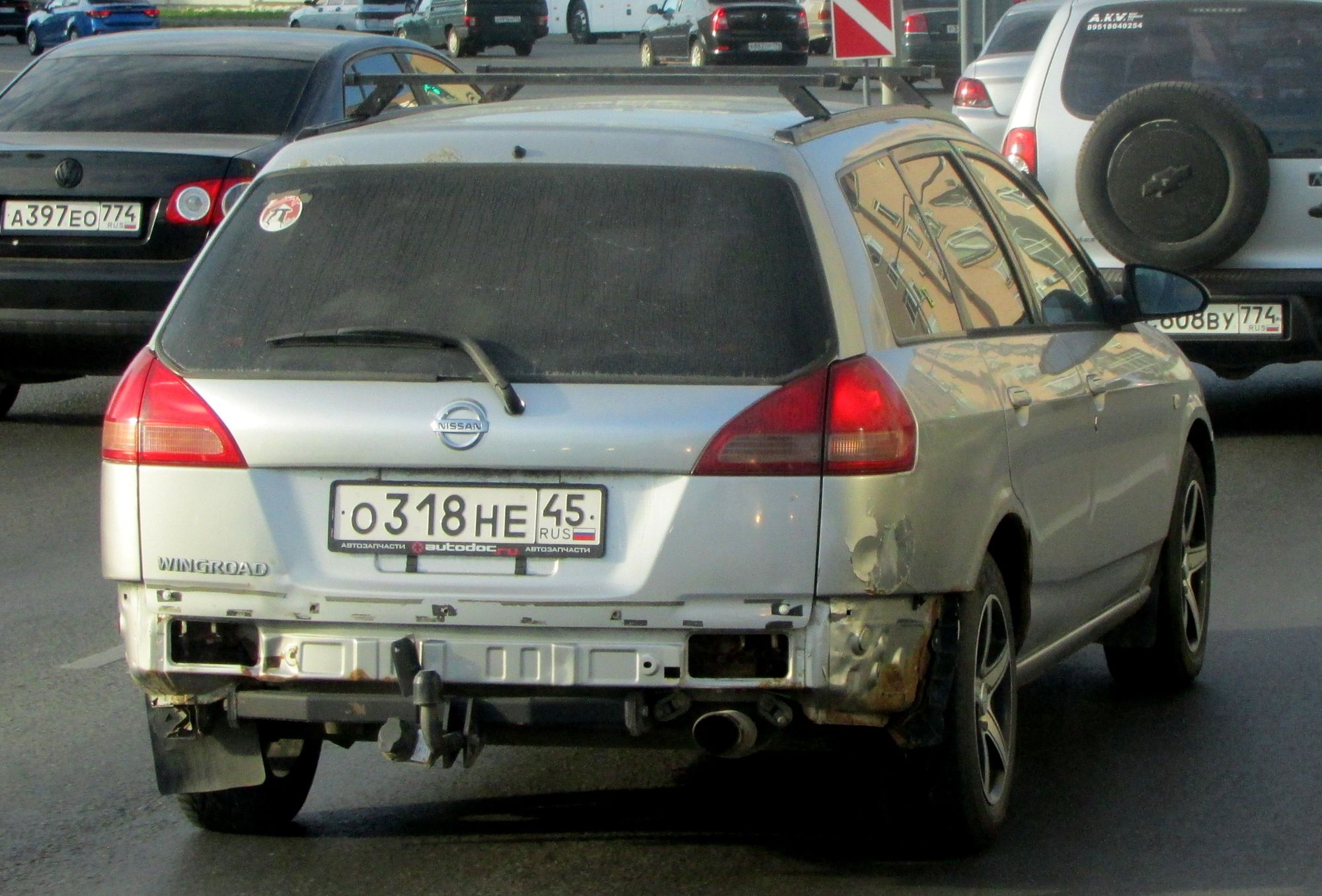 о 318 не 45, Nissan Wingroad 2nd gen (Y11), facelift, 2001–2005
