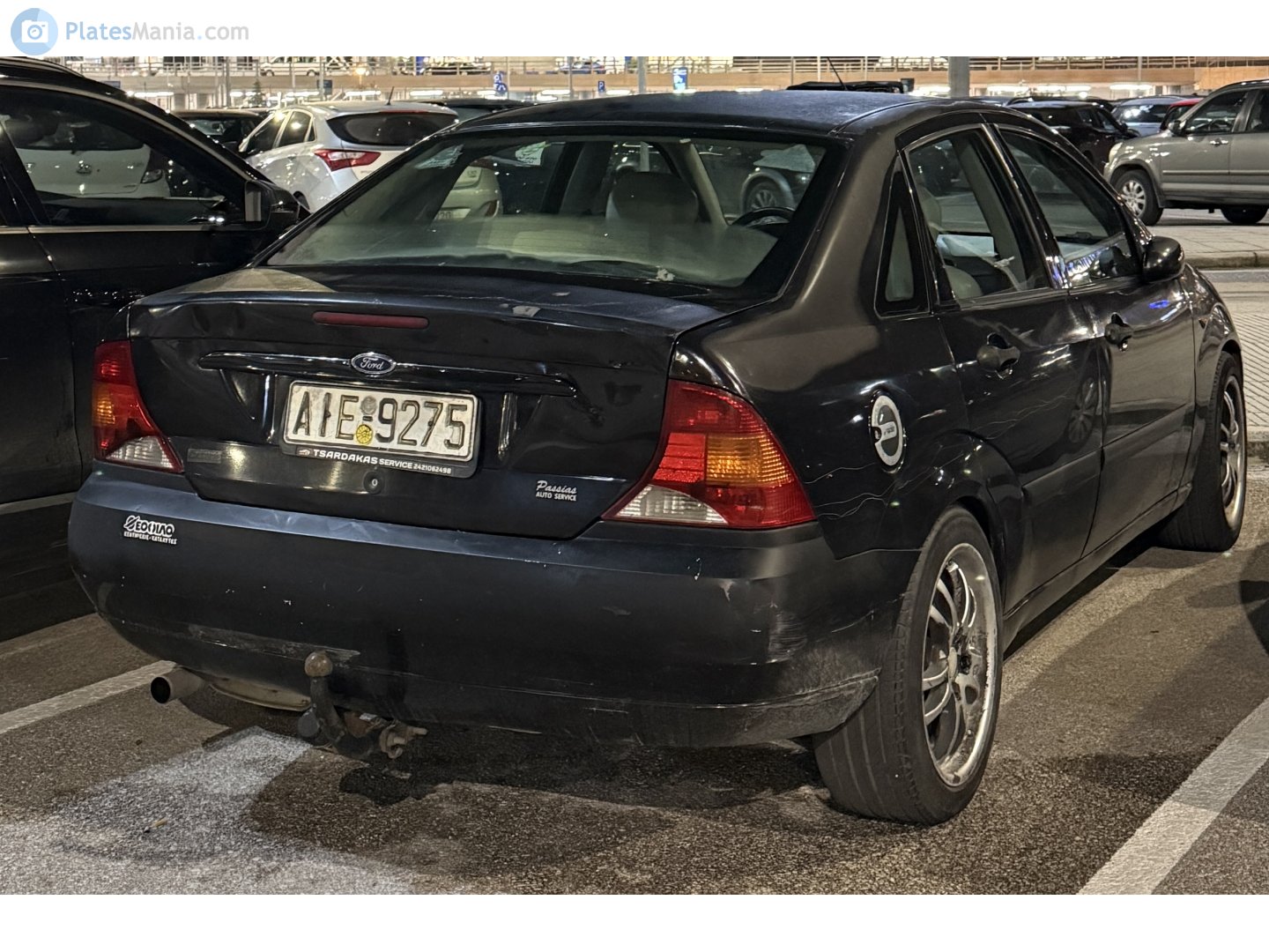 AIE-9275, Ford Focus 1st gen Sedan (DFW; C170), 1998–2005 (–2008 for LATAM-market)