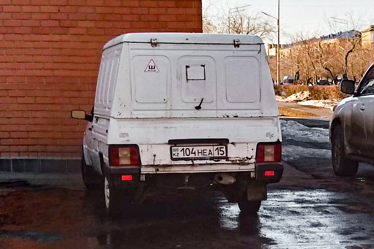 104 HEA 15, Izh 2717 2717 Ода Версия (Oda Versiya), 1997–2005