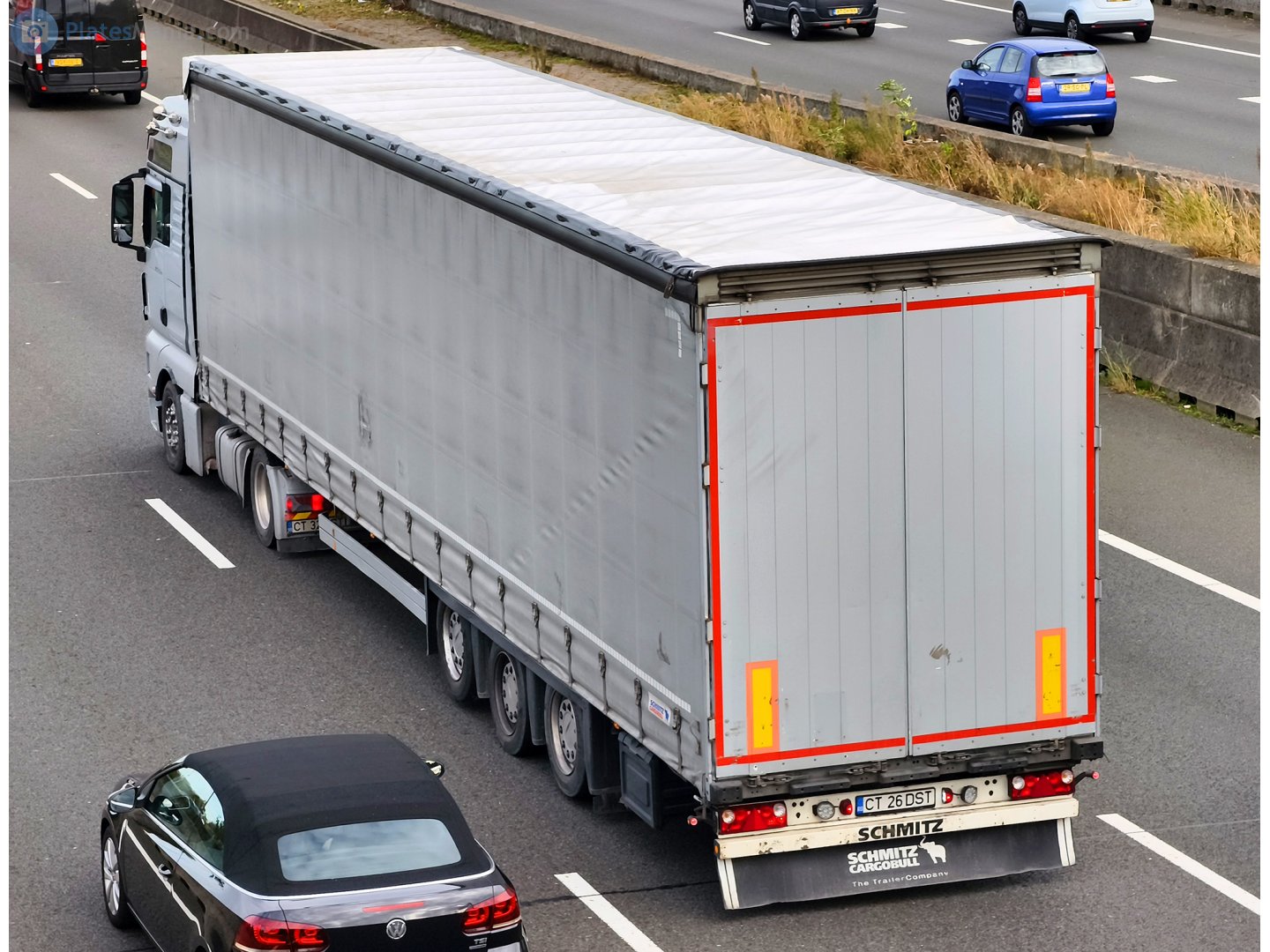 CT 26 DST, Schmitz SCS 