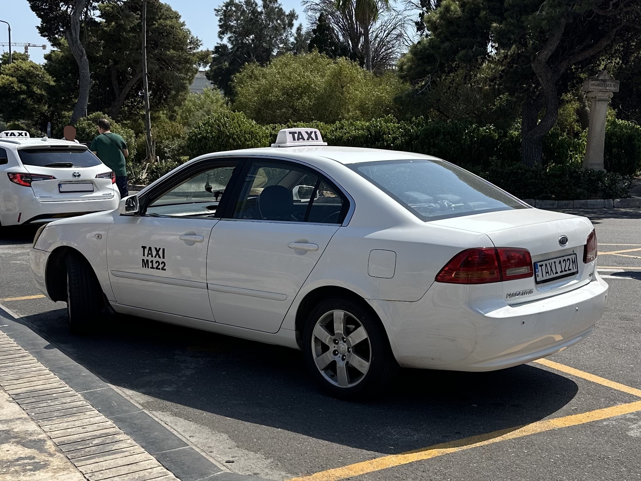 TAXI 122M, Kia Magentis 2nd gen (MG), 2005–2008
