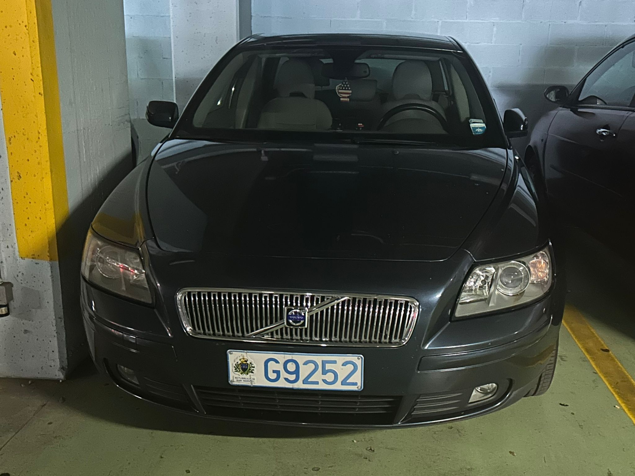 G9252, Volvo V50 