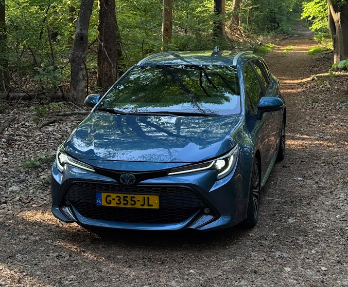 G-355-JL, Toyota Corolla 12th gen Touring Sports (E210), 2019–