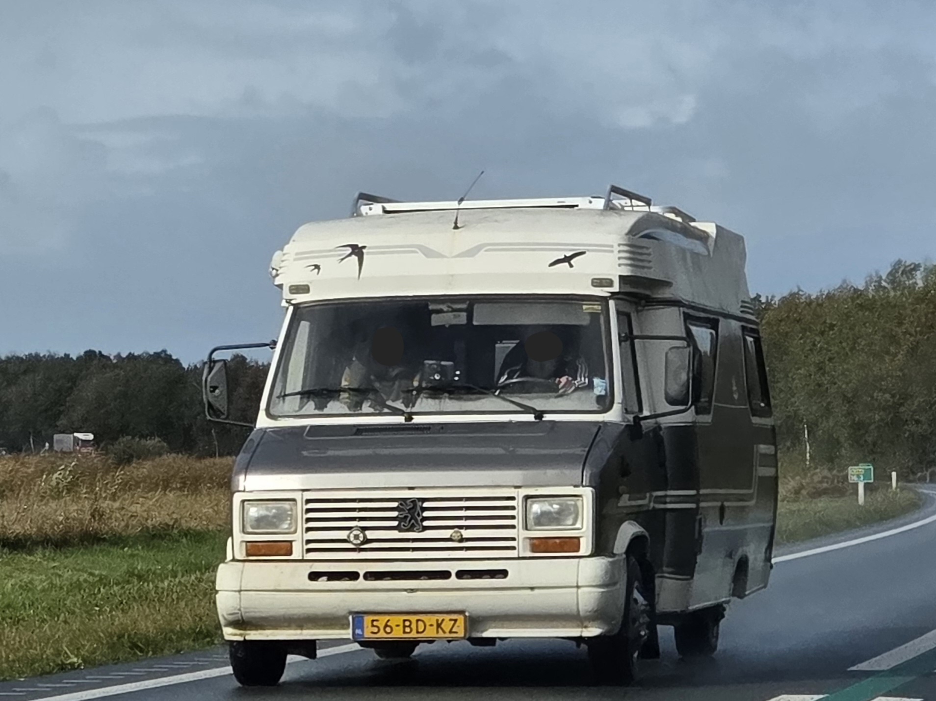 56-BD-KZ, Peugeot J5 1st gen (280), facelift, 1990–1994