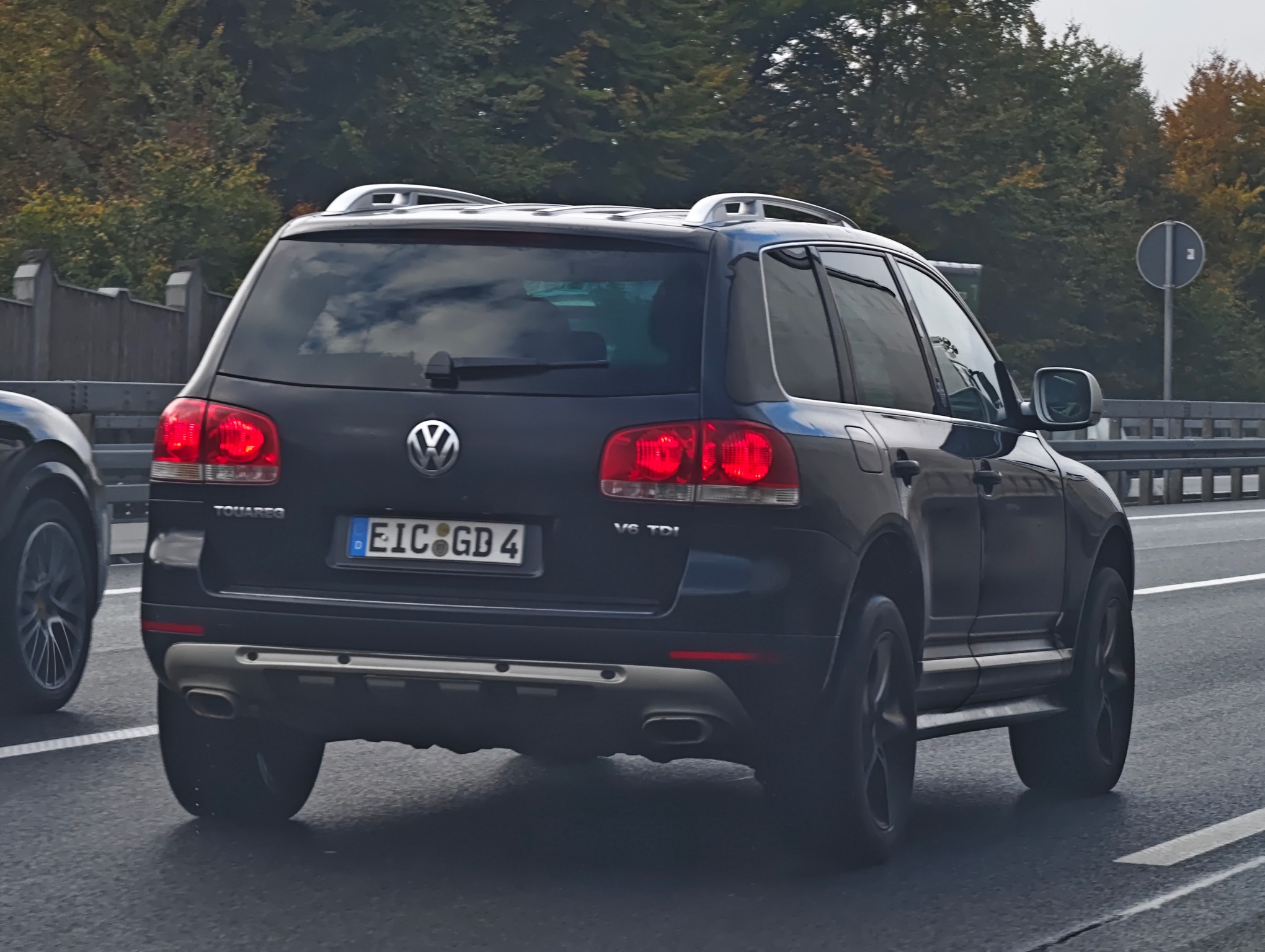 EIC GD 4, Volkswagen Touareg 1st gen (7L), 2002–2010