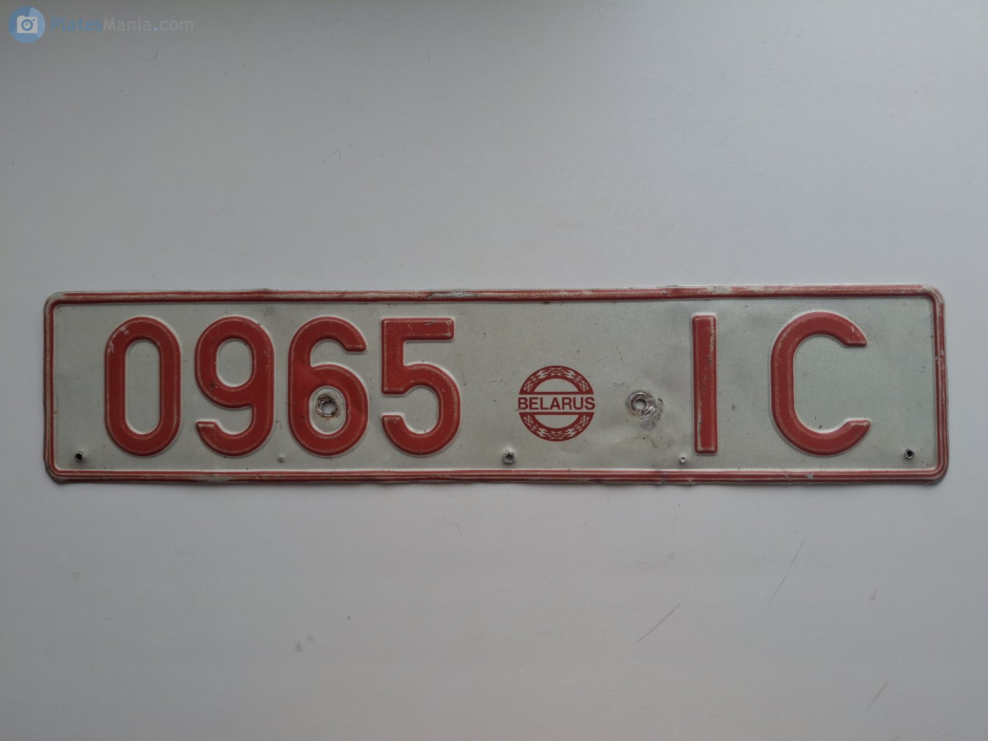 0965 IC, License plate without vehicle 