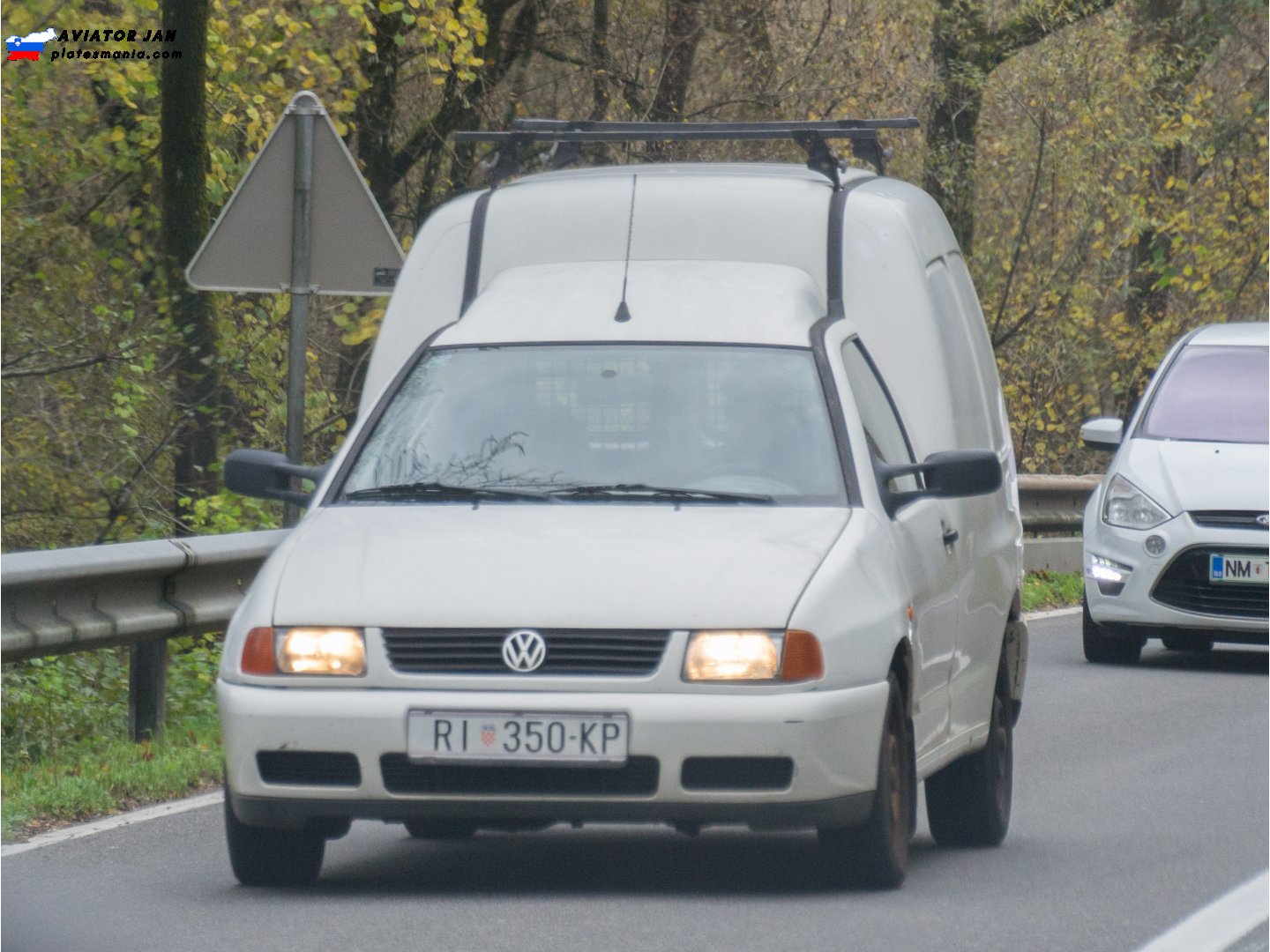 RI 350-KP, Volkswagen Caddy 2nd gen Van (9K), 1995–2003