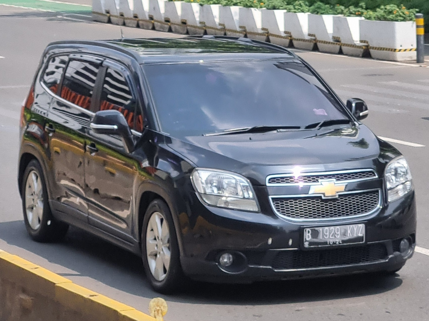 B 1929 KYZ, Chevrolet Orlando 1st gen (J309), 2011–2018