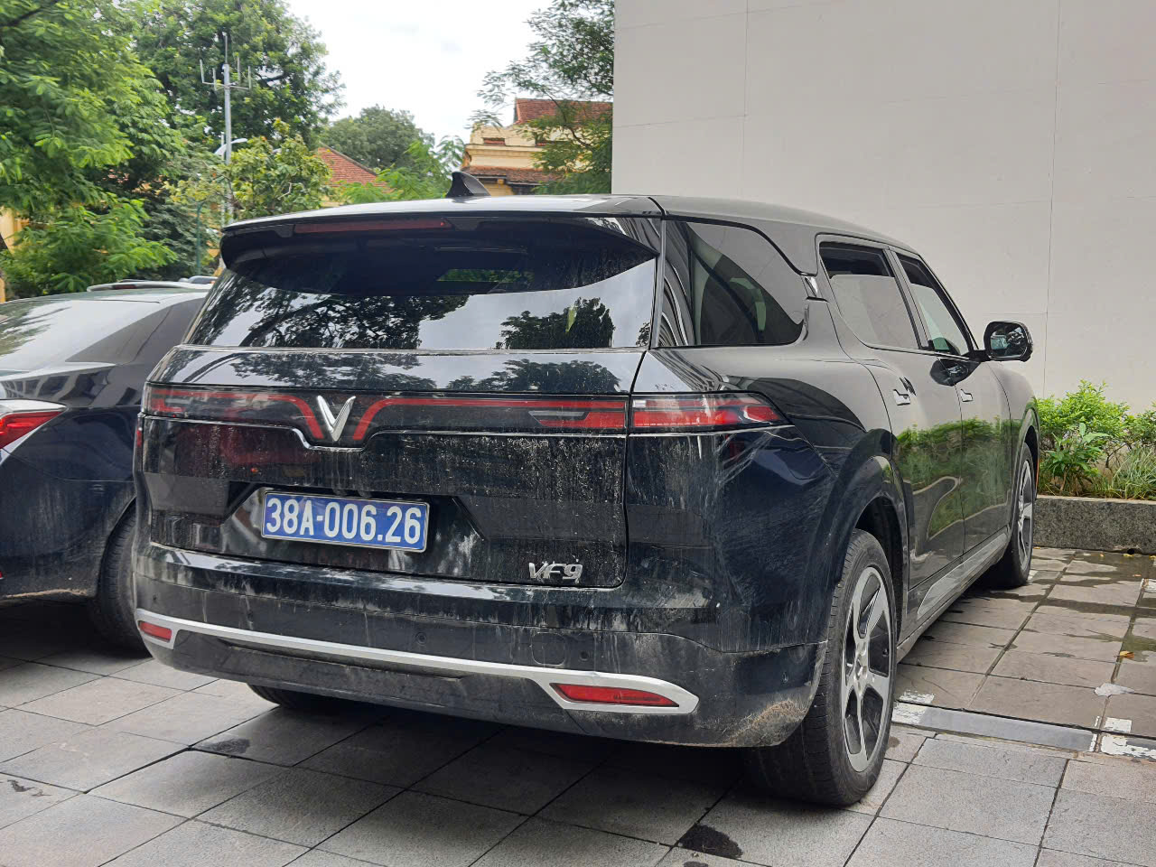 38A-006.26, VinFast VF9 1st gen, 2023–