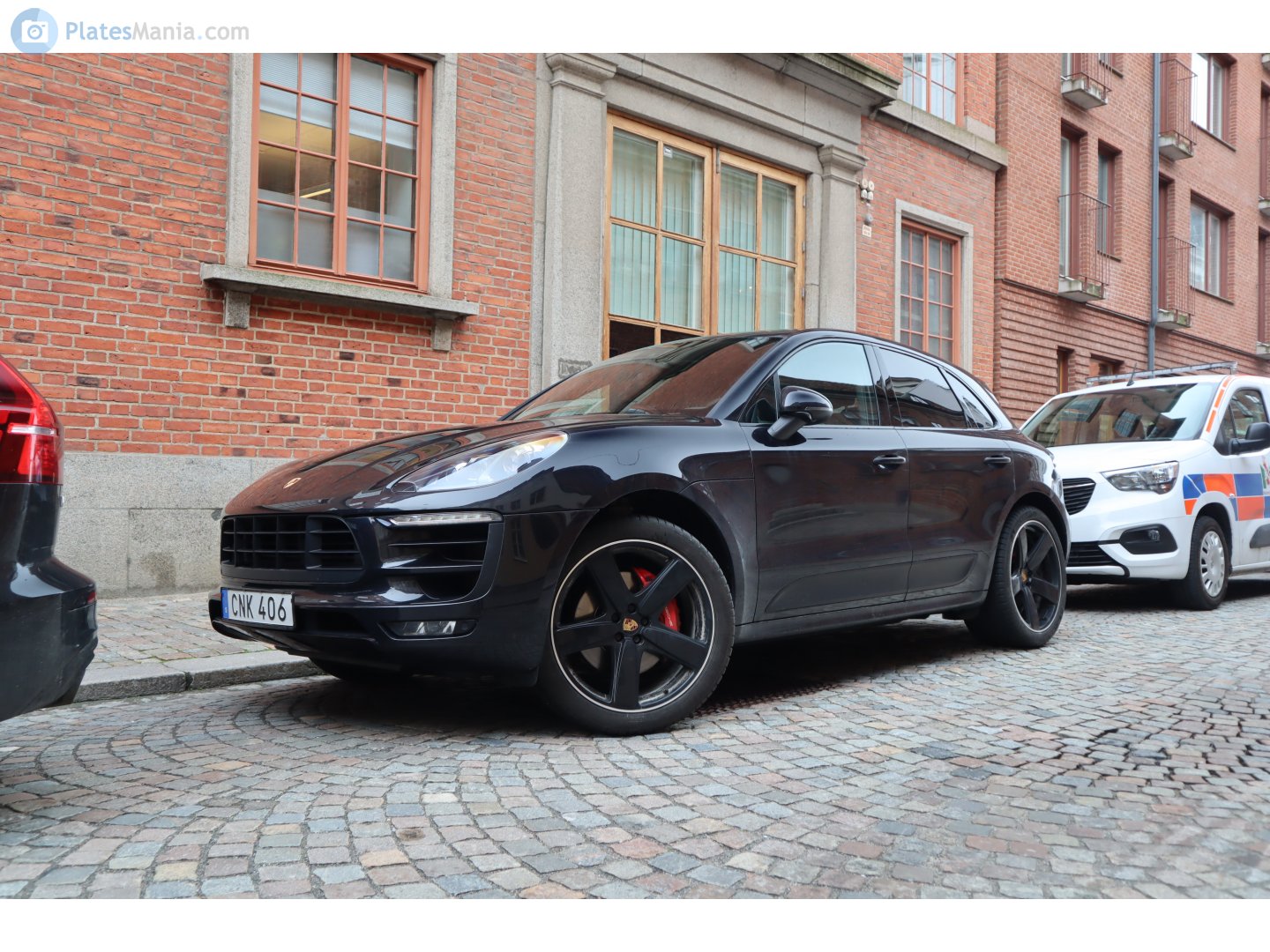 CNK 406, Porsche Macan 1st gen (95B), 2014–2018