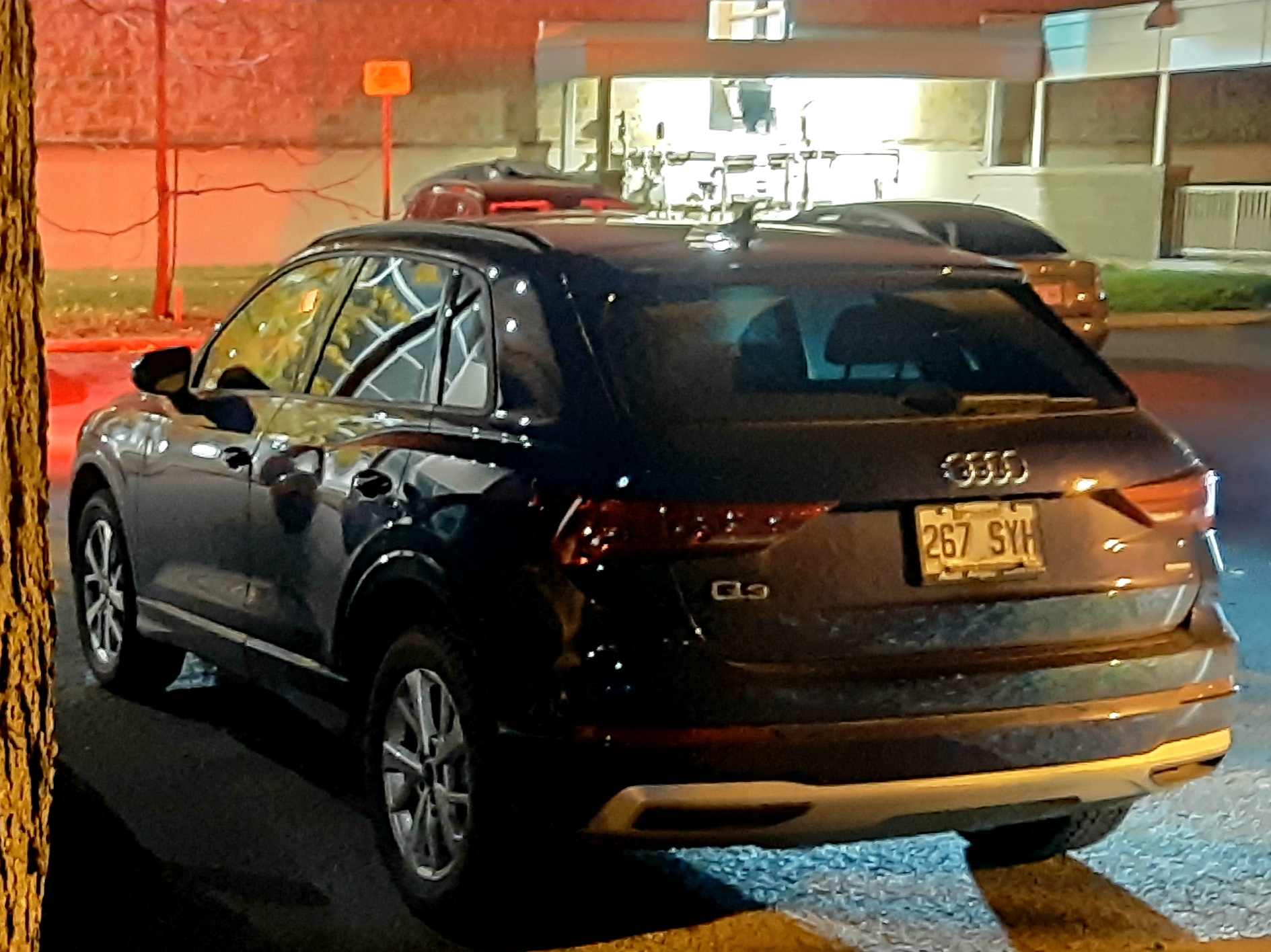267 SYH, Audi Q3 2nd gen SUV (F3B), 2018–