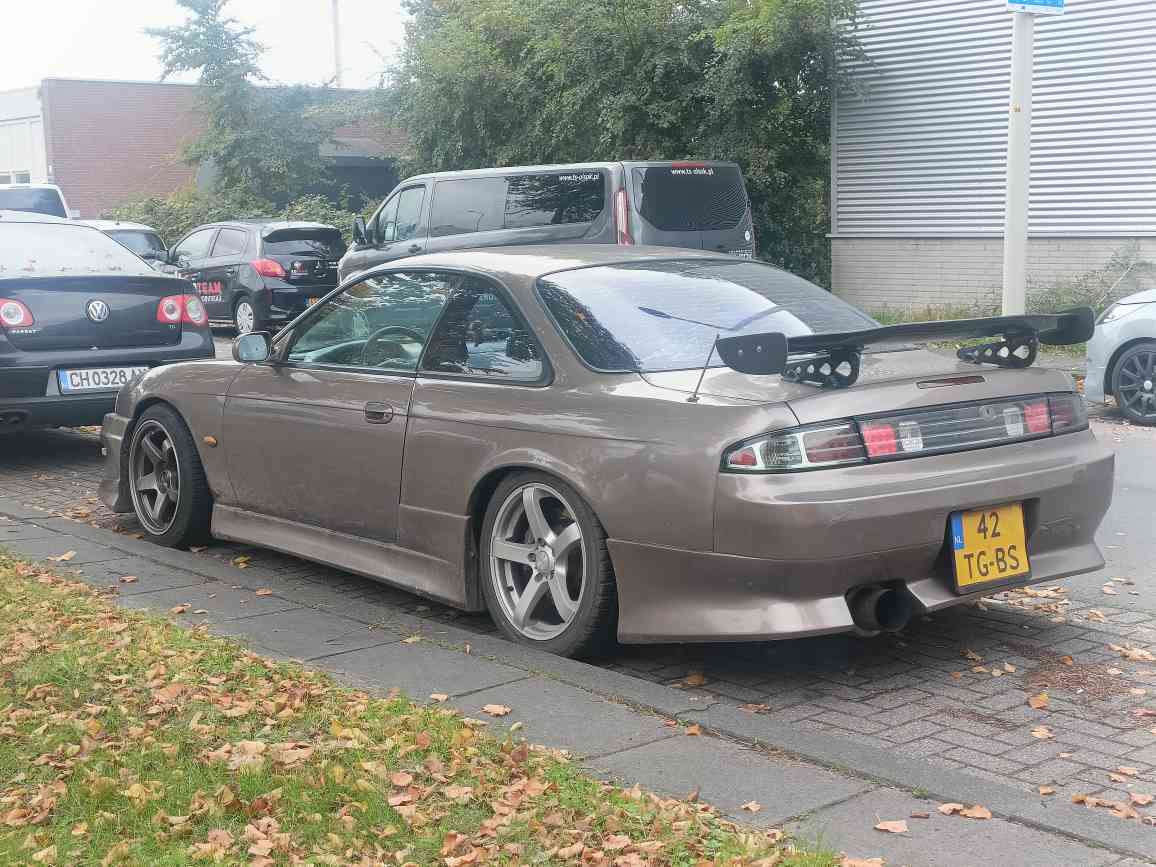 42-TG-BS, Nissan Silvia 6th gen (S14), 1994­–2000