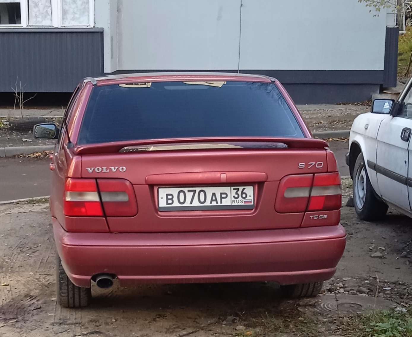 в 070 ар 36, Volvo S70 1st gen (874), 1997–2000
