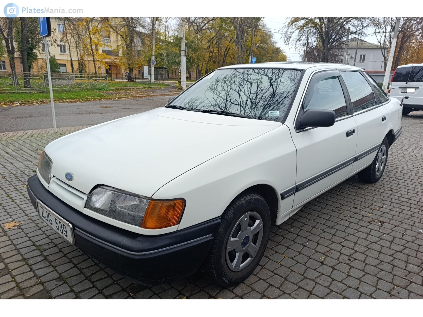 ZJG 539, Ford Scorpio 1st gen Liftback (GAE/GGE), 1985–1992