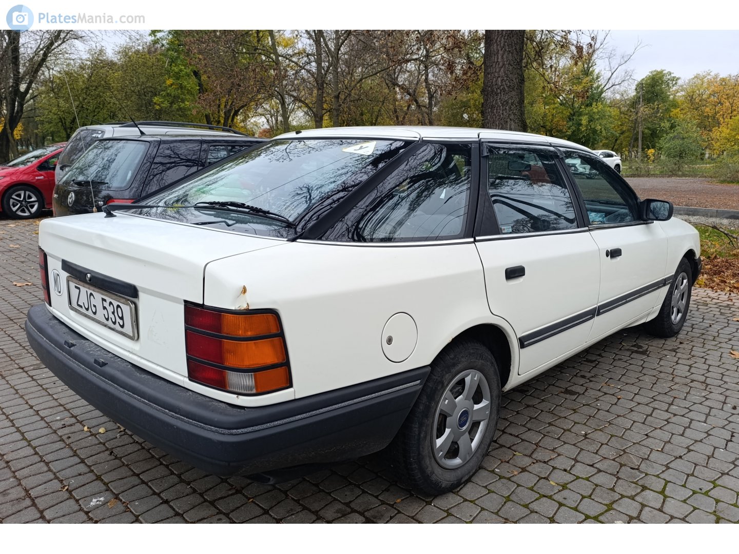 ZJG 539, Ford Scorpio 1st gen Liftback (GAE/GGE), 1985–1992
