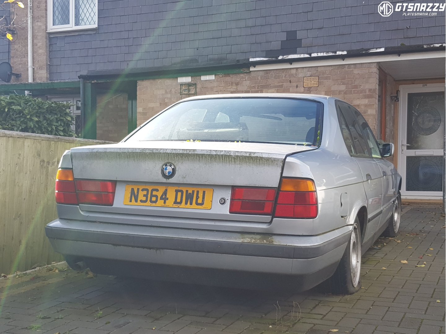 N364DWU, BMW 5 Series 3rd gen Sedan (E34), 1988–1995