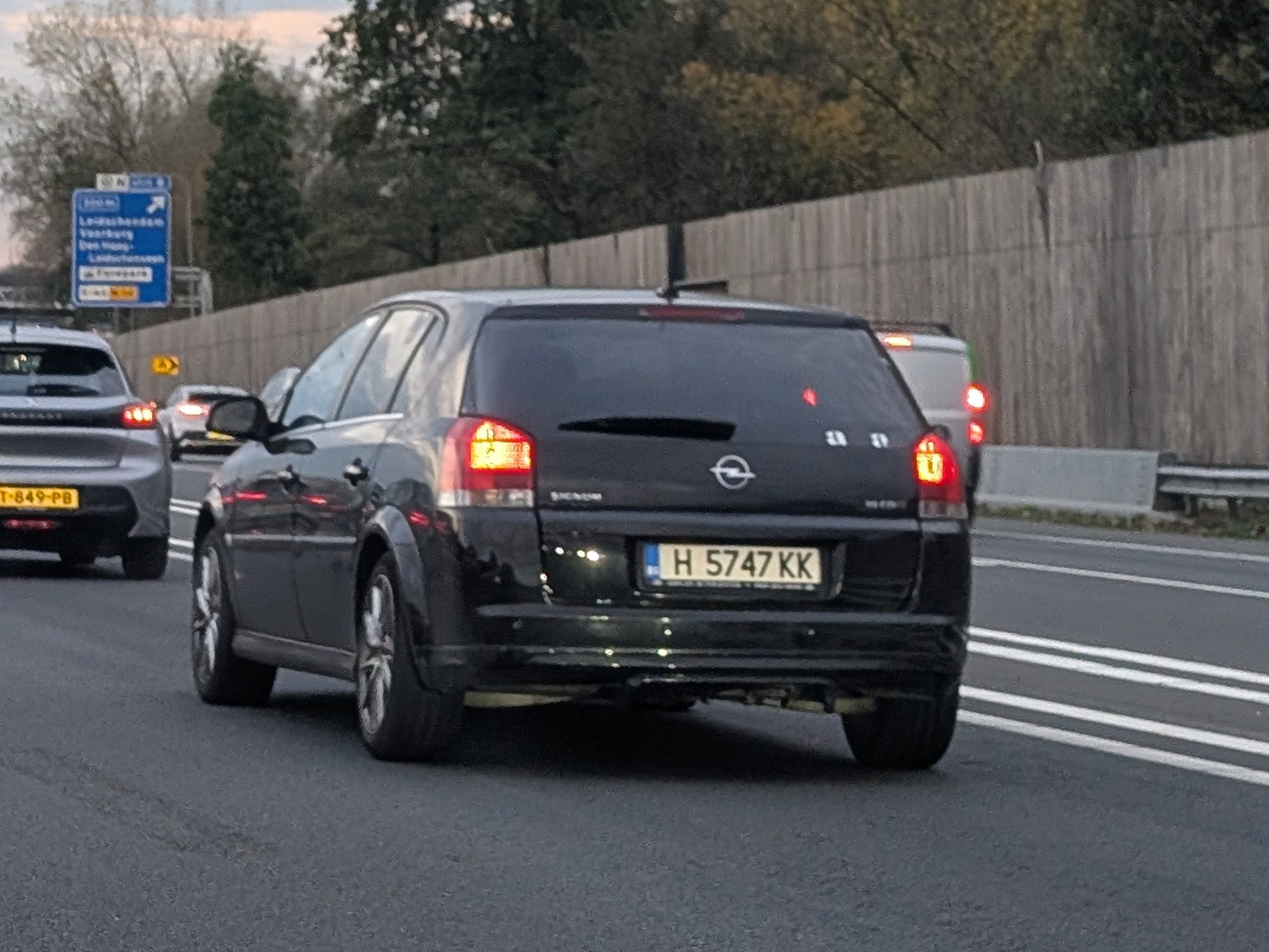 H 5747 KK, Opel Signum 1st gen (Z03), facelift, 2005–2008