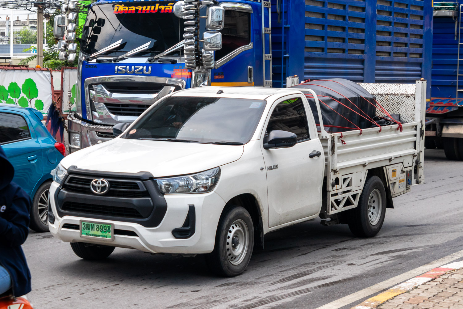 3ฒท 8998, Toyota Hilux 8th gen (AN120/AN130), 2015–