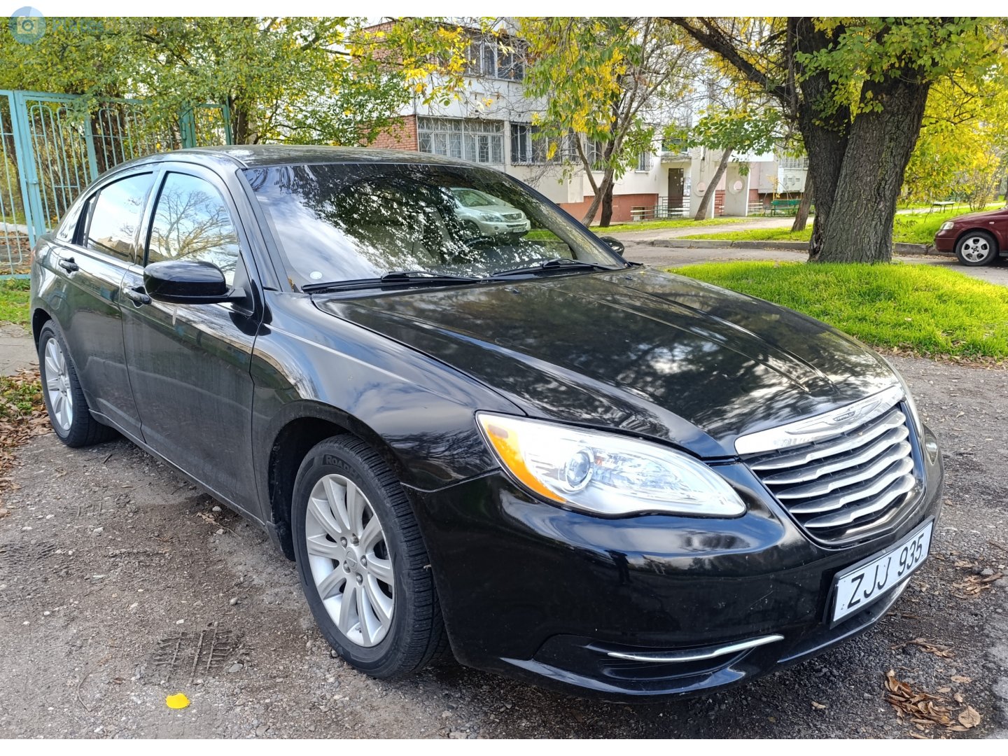 ZJJ 935, Chrysler 200 1st gen Sedan (JS), 2010–2014