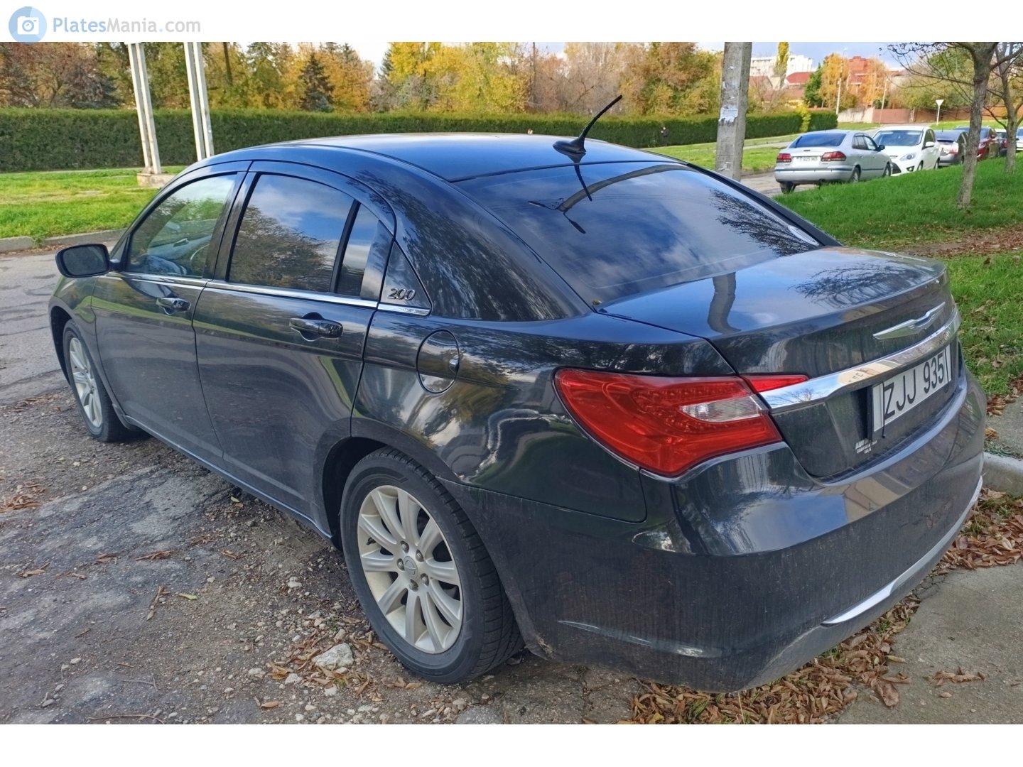 ZJJ 935, Chrysler 200 1st gen Sedan (JS), 2010–2014