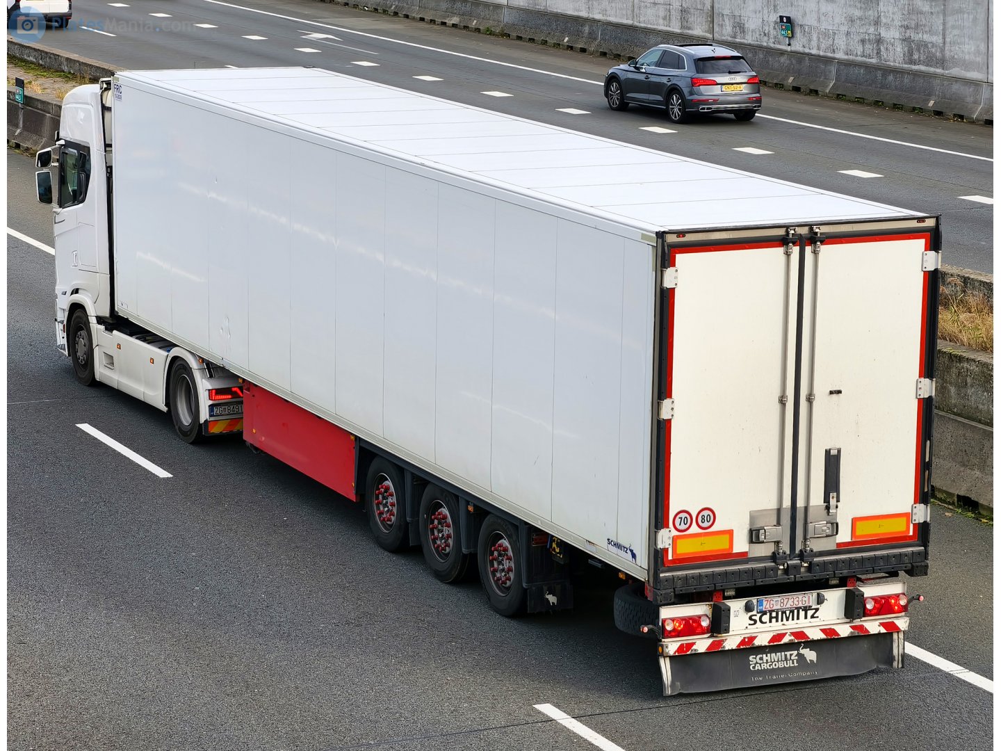 ZG 8733-GI, Schmitz SKO 