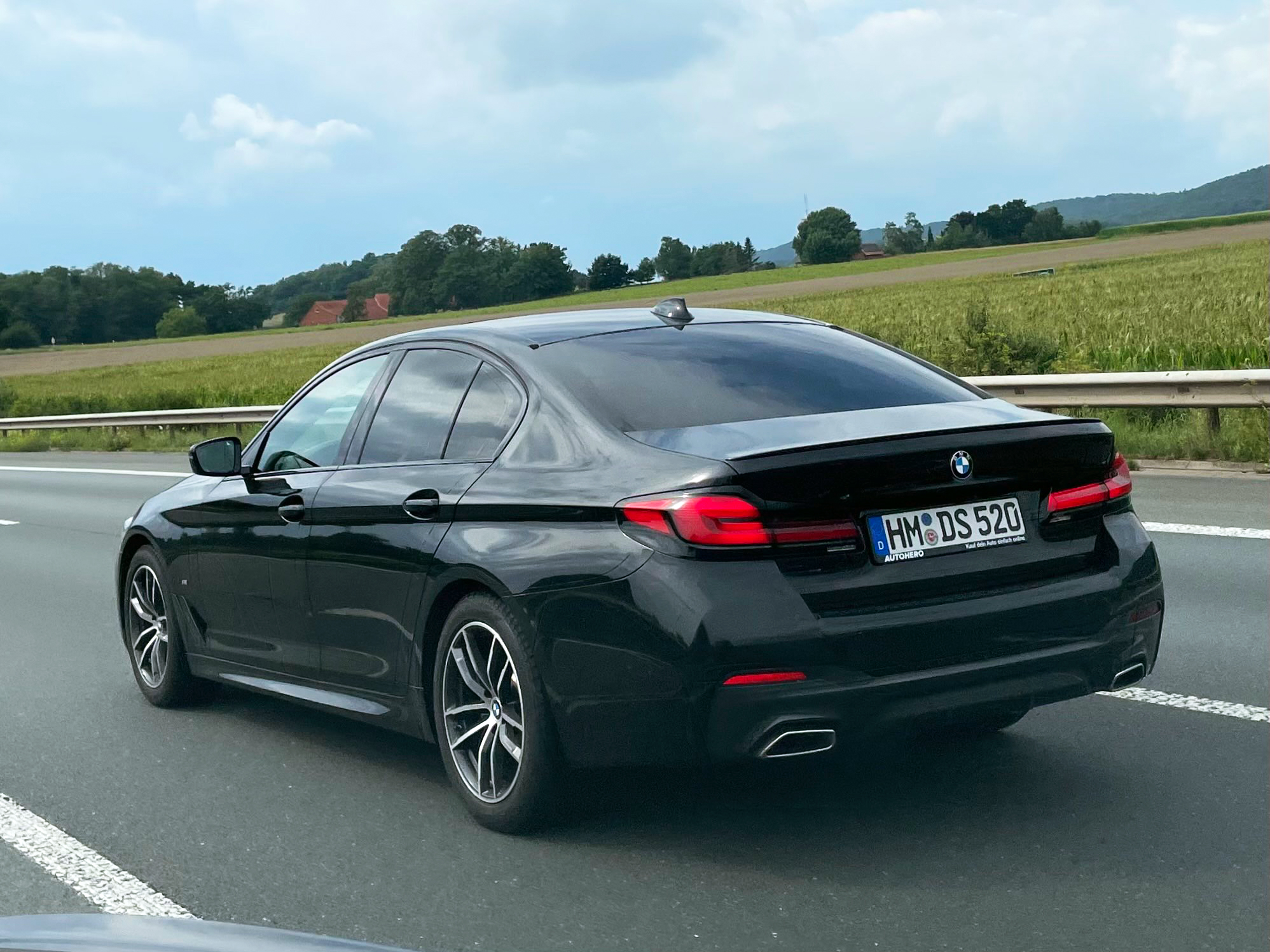 HM DS 520, BMW 5 Series 7th gen Sedan (G30/G38), facelift, 2020–2023