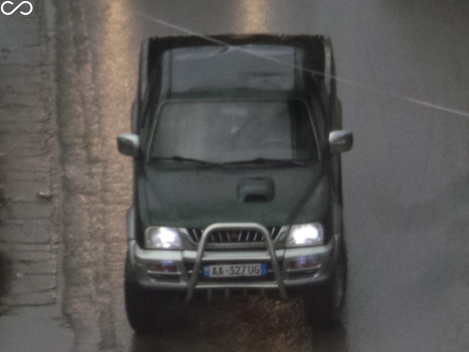 AA 327 UG, Mitsubishi L200 3rd gen (K50/K60/K70), 1996–2006 (–2012 for BR-market)