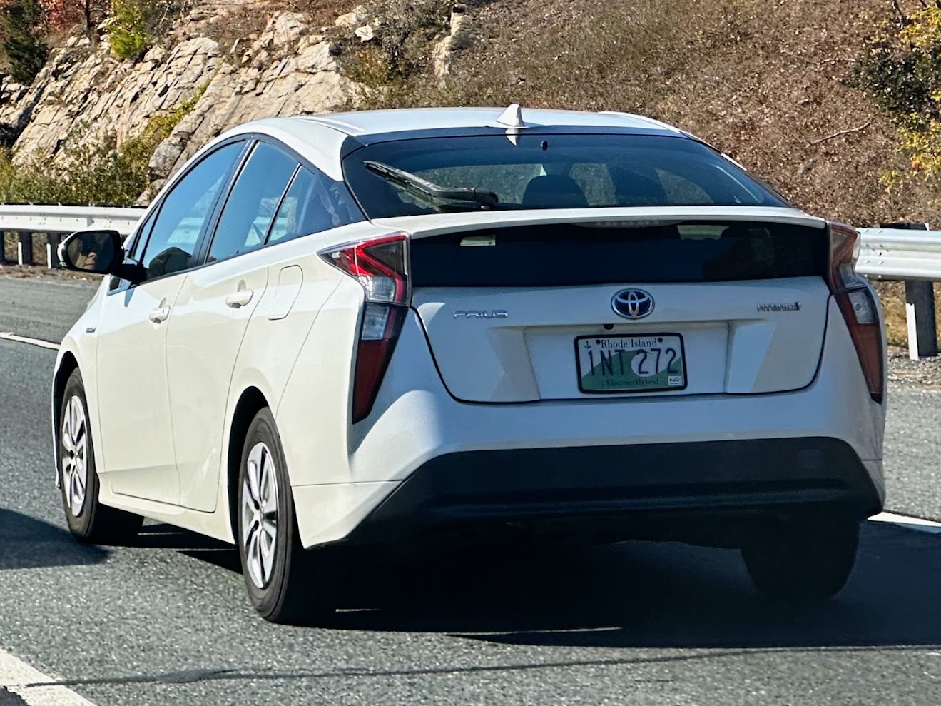 1NT 272, Toyota Prius 4th gen (ZVW50), 2015–2019