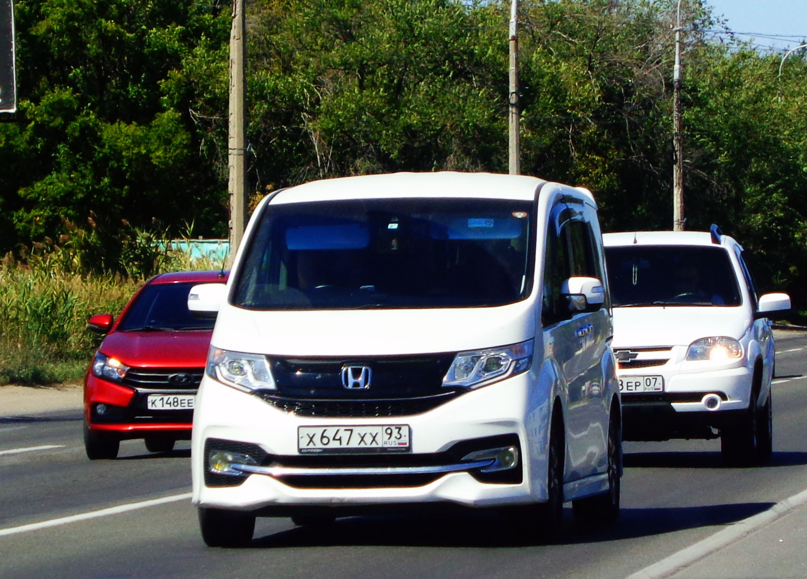 х 647 хх 93, Honda Stepwgn 5th gen (RP1–5), 2015–2022