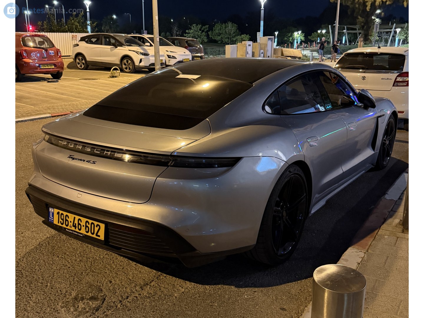 196-46-602, Porsche Taycan 1st gen Sedan (9J1), 2019–2024